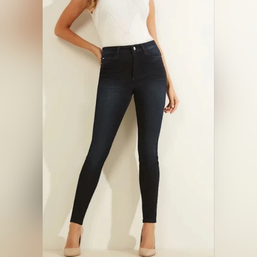 Guess 1981 Skinny Jeans (27)
